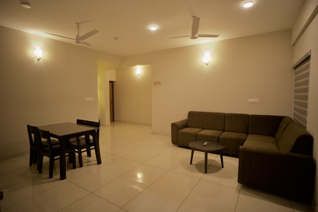 1 BHK / 2 BHK apartment living area